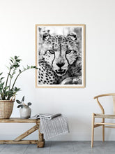 Load image into Gallery viewer, The Queen